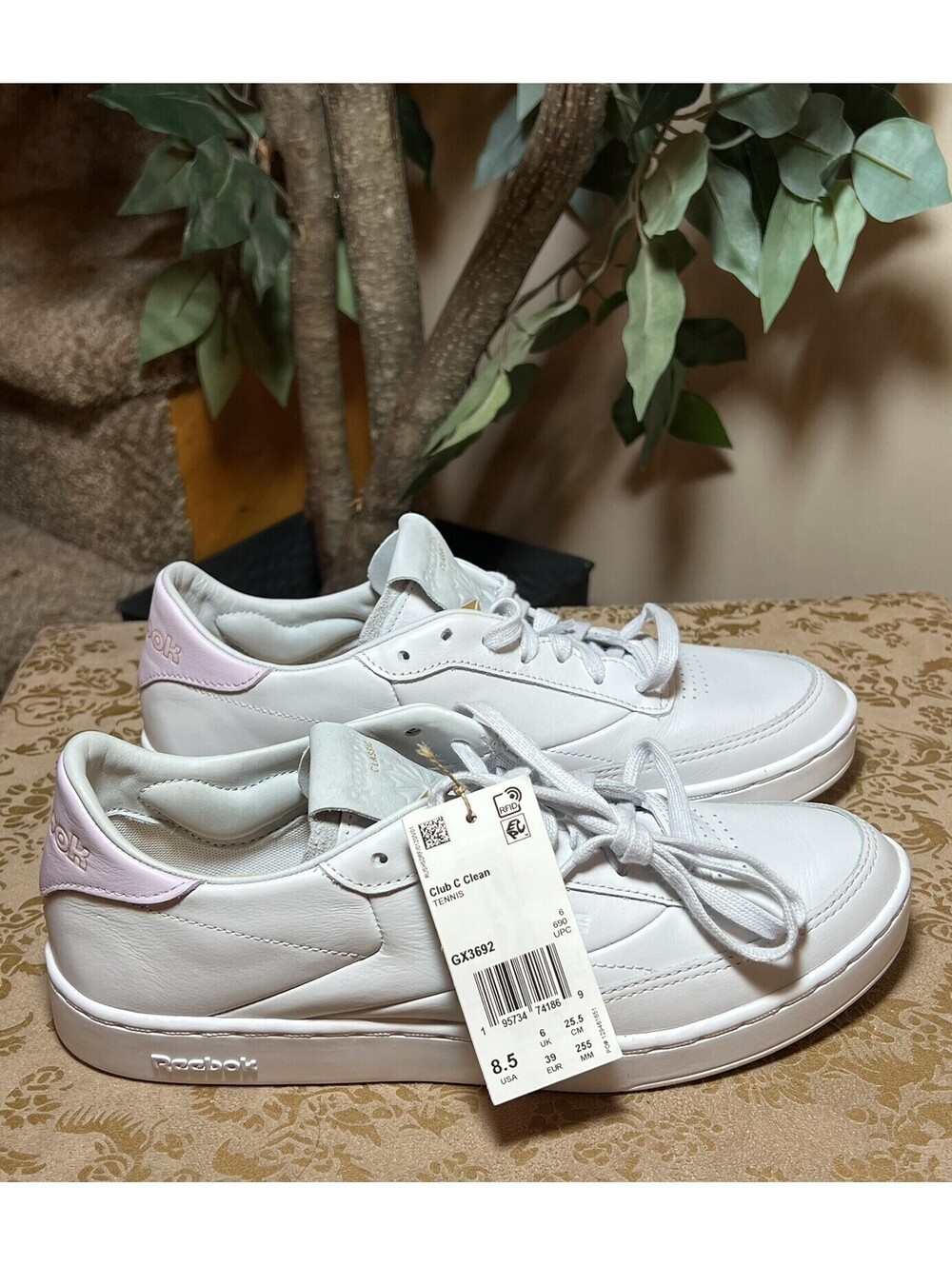 Reebok Women's Club C Clean Tennis Walking Lifestyle Shoes White/Pink Size 8.5